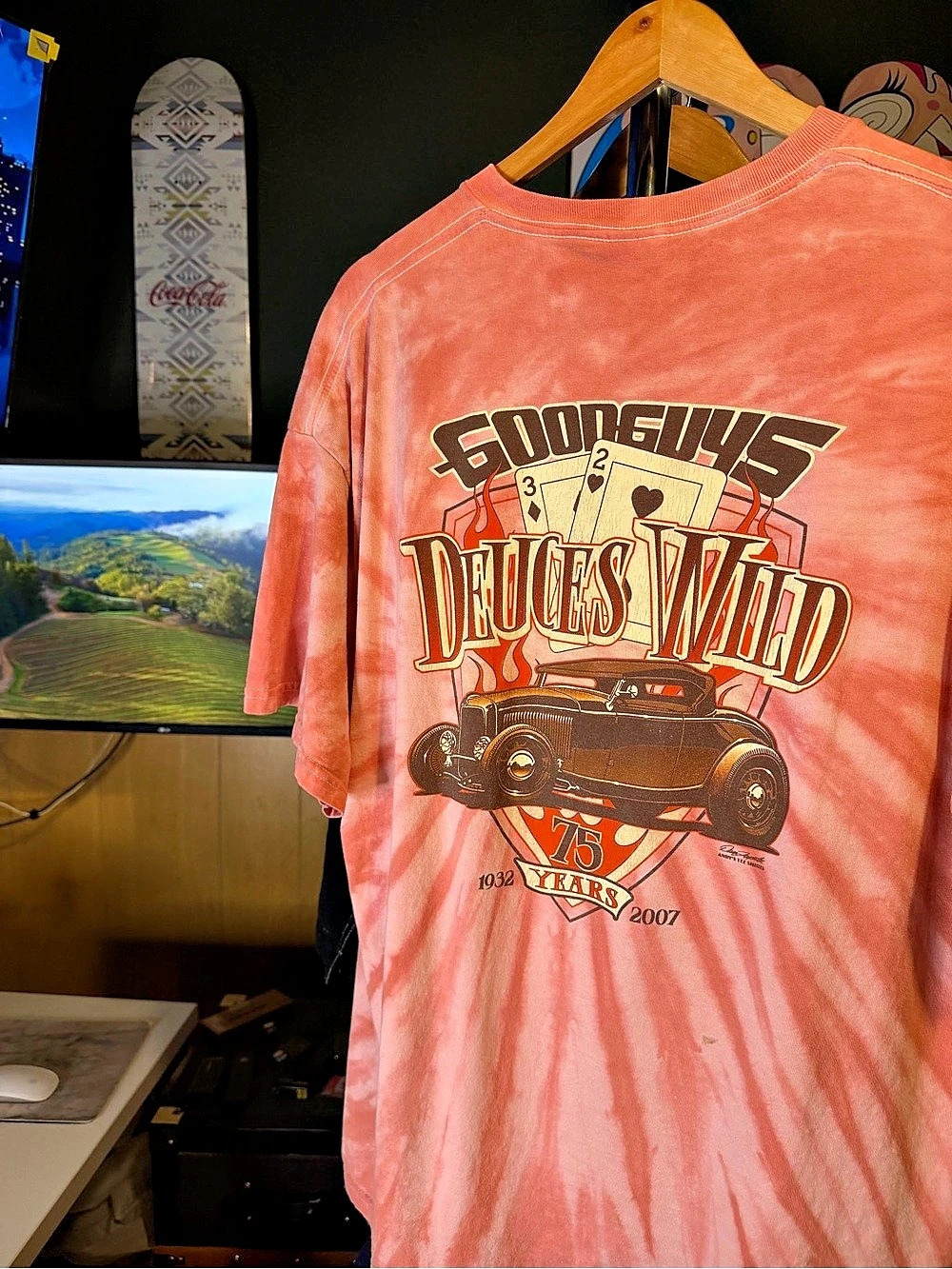 Goodguys Deuces Wild 75 Years 1932-2007 Bleach Tie Dye T-Shirt Pink-